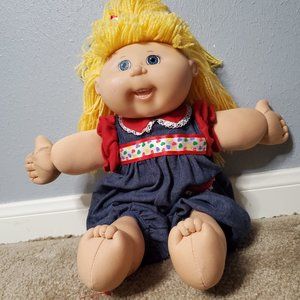Cabbage Patch 2004 Play Along Girl Doll